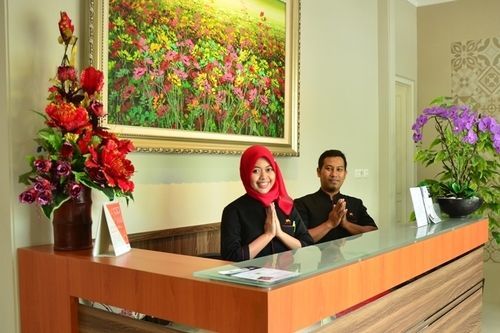 Chiaro Hotel Syariah Sidoarjo Exterior foto